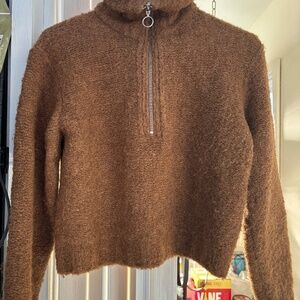 Wilfred fluffy short brown sweater s/m